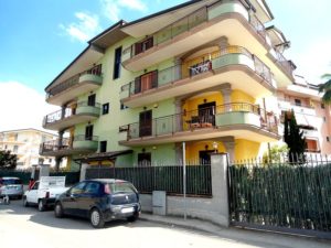 Appartamento tre vani