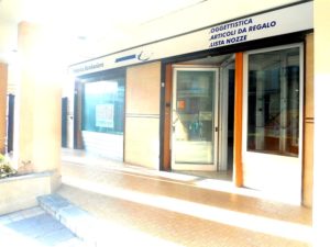 Locale commerciale in affitto
