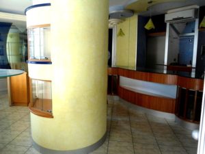 Locale commerciale in affitto