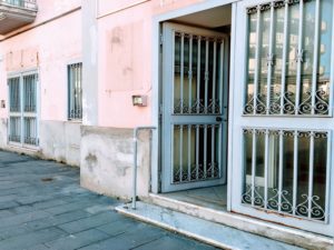 Locale commerciale in affitto