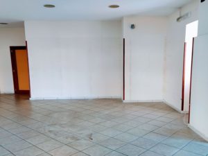 Locale commerciale in affitto